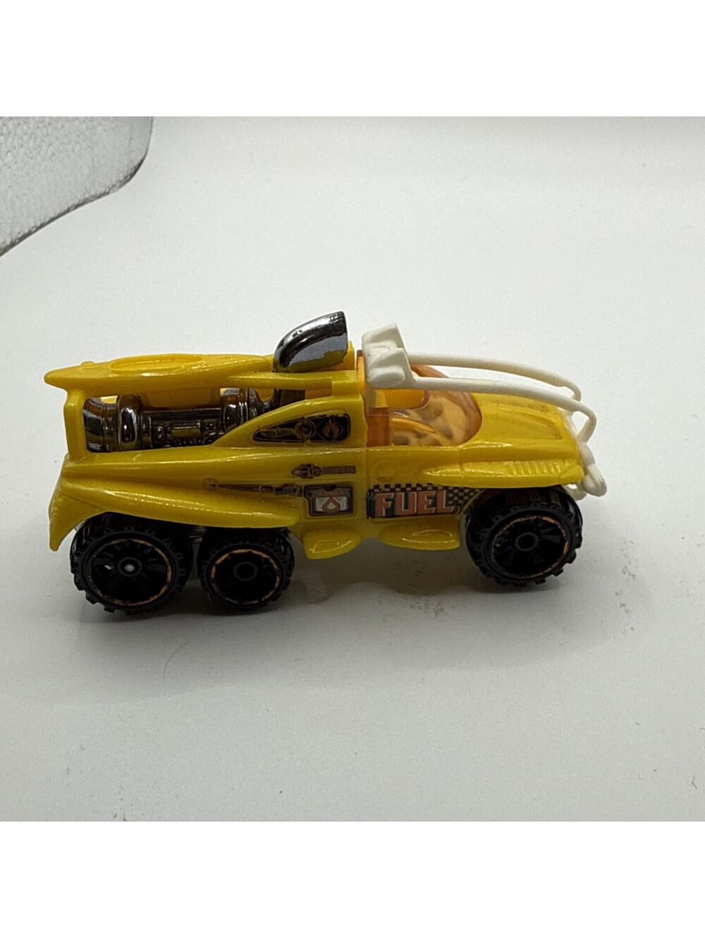 Vintage 2000 Hot Wheels - XS-IVE - Yellow Fuel Rally